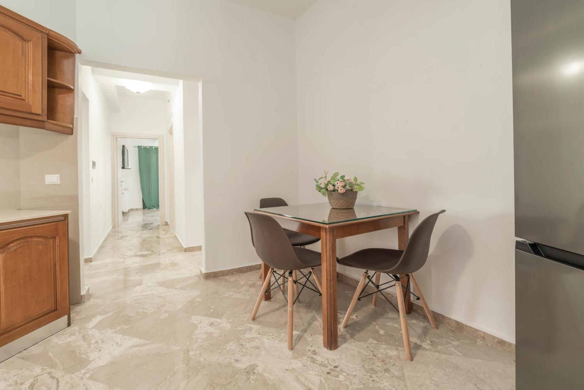Neon 2Br Luxurious Central Apt Heraklion Exteriör bild